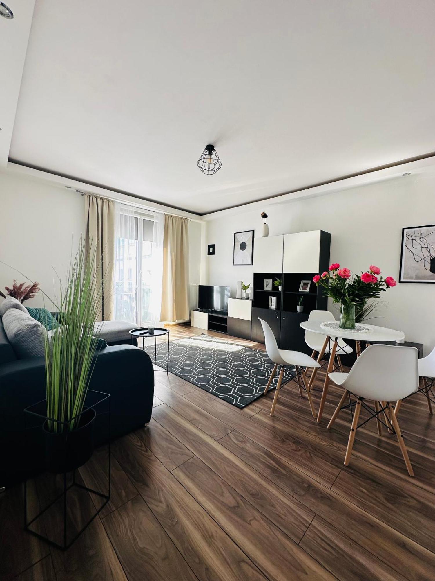 City Apartment Czestochowa Centrum 2-Bedroom エクステリア 写真